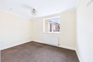 Bedroom- click for photo gallery